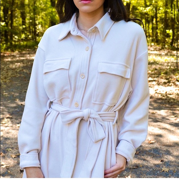 ☃️BOGO50%☃️🆕🌿ALLIE ROSE: Cream Corduroy Jacket Dress w/Belt SMALL - Picture 5 of 6